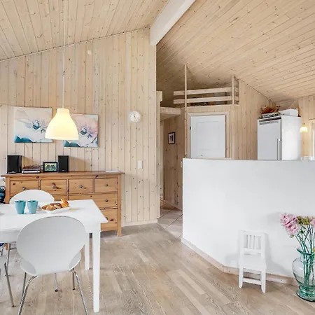 Gorgeous Home In Hojby With Sauna *