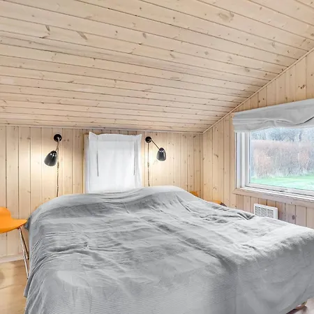 Vakantiehuis Gorgeous Home In Hojby With Sauna