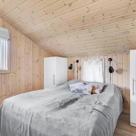 Gorgeous Home In Hojby With Sauna * Højby